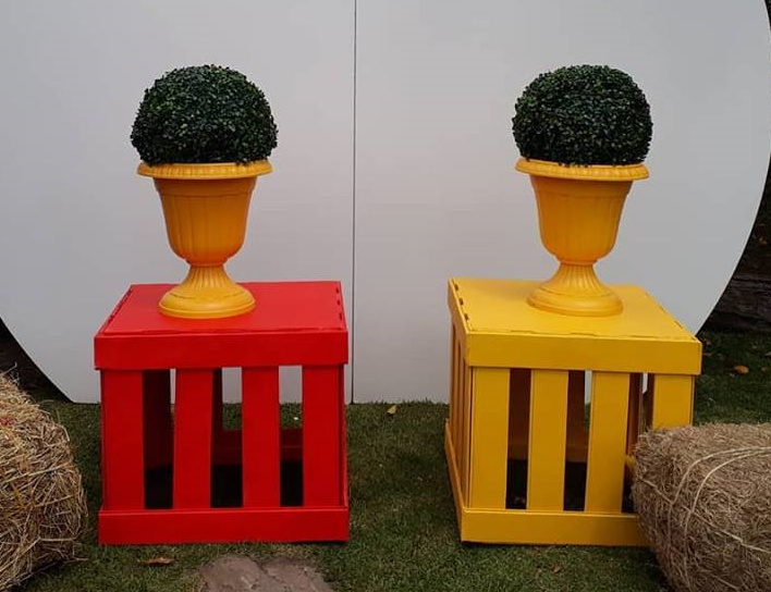 Guacal Amarillo grande $35.000
Guacal Rojo grande $35.000
Precio de Alquiler
51cm Alto
58cmX54cm