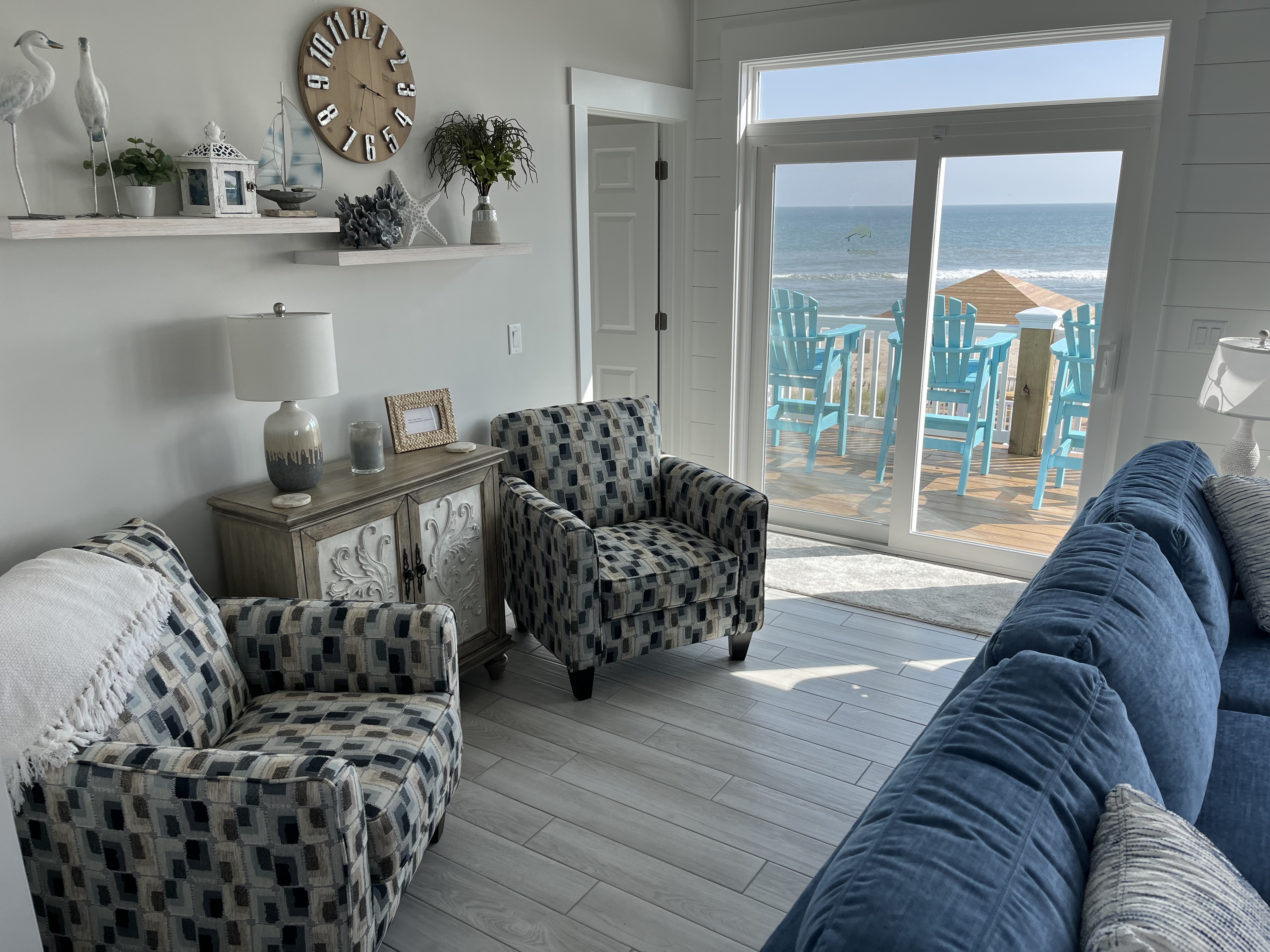 Exit to the top deck