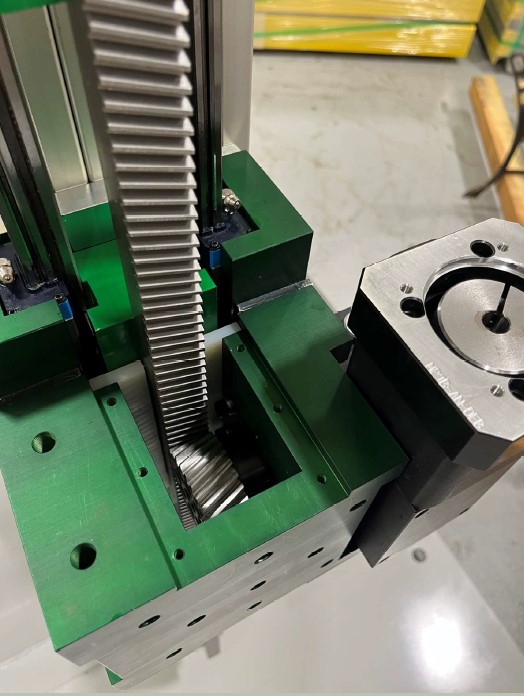 FangOPEN - Guided Rack - Worm Dirve