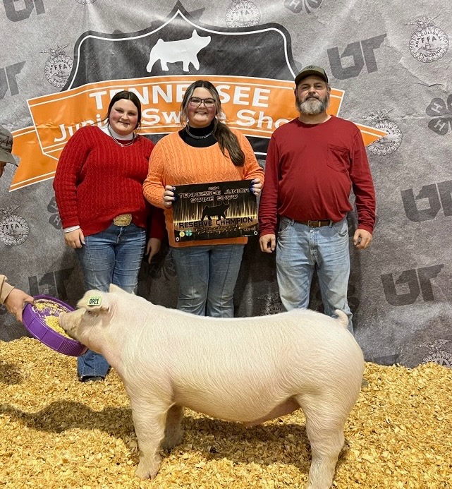 Marlo Selby
2024 TN State Swine Show
Reserve Champion Prospect 
Purebred Barrow