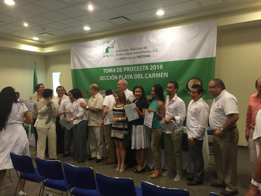 Toma de protesta ampi seccion playa del carmen 2016