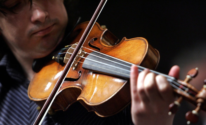 https://0201.nccdn.net/1_2/000/000/124/099/violin-preference-1_custom-f793ff894c1123d0b120eb4db0f773a8ceae03ba-s800-c85-800x487.jpg