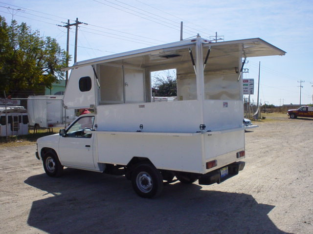 campers volado chasis nissan  