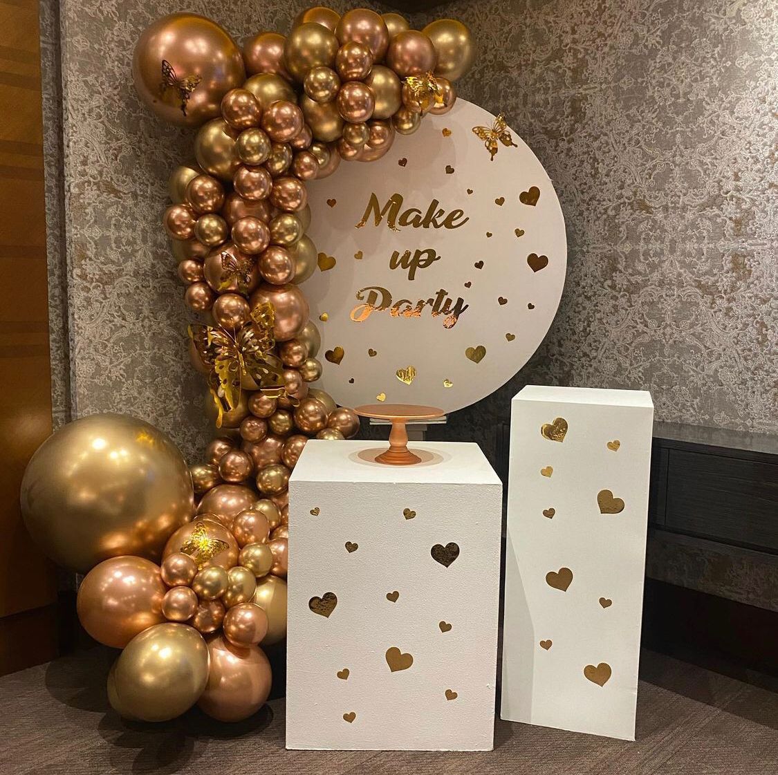 Circulo Efecto 3D Blanco con Caballete
1.30m diametro x 2.20 Altura
$60.000
Mensaje Personalizado
$ 70.000
(SE ADAPTA AL COLOR QUE GUSTE)