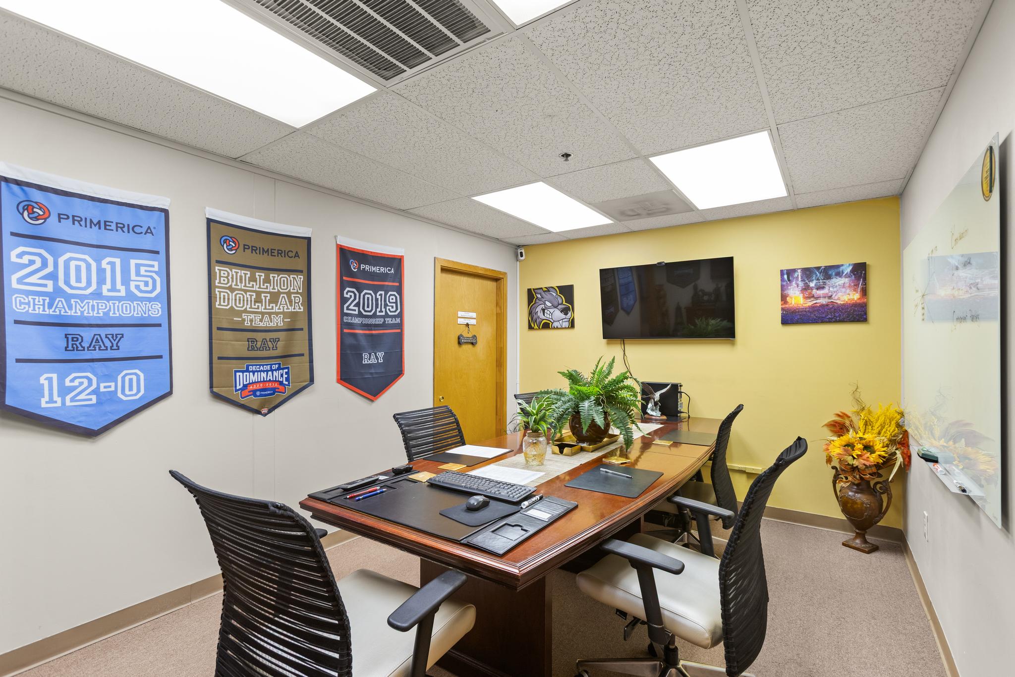 https://0201.nccdn.net/1_2/000/000/125/0fb/conference-room-1.jpg