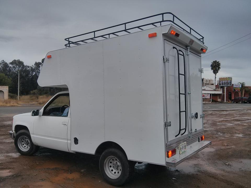 campers volado chasis nissan  