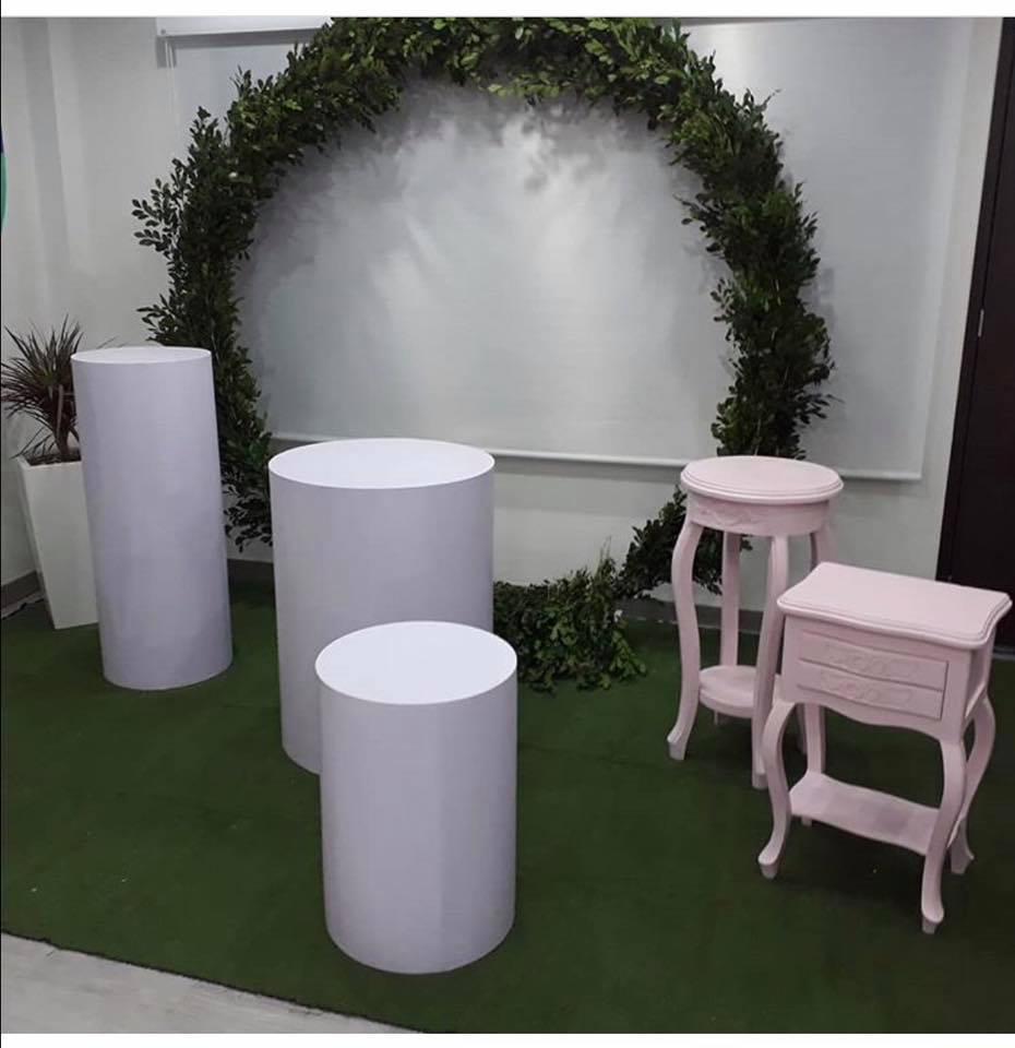 Kit 3 Cilindros
Lila principal 60, 5D X 80CM Altura
2 Mediana 40, 5D X 1,02 M Altura
$ 150.000