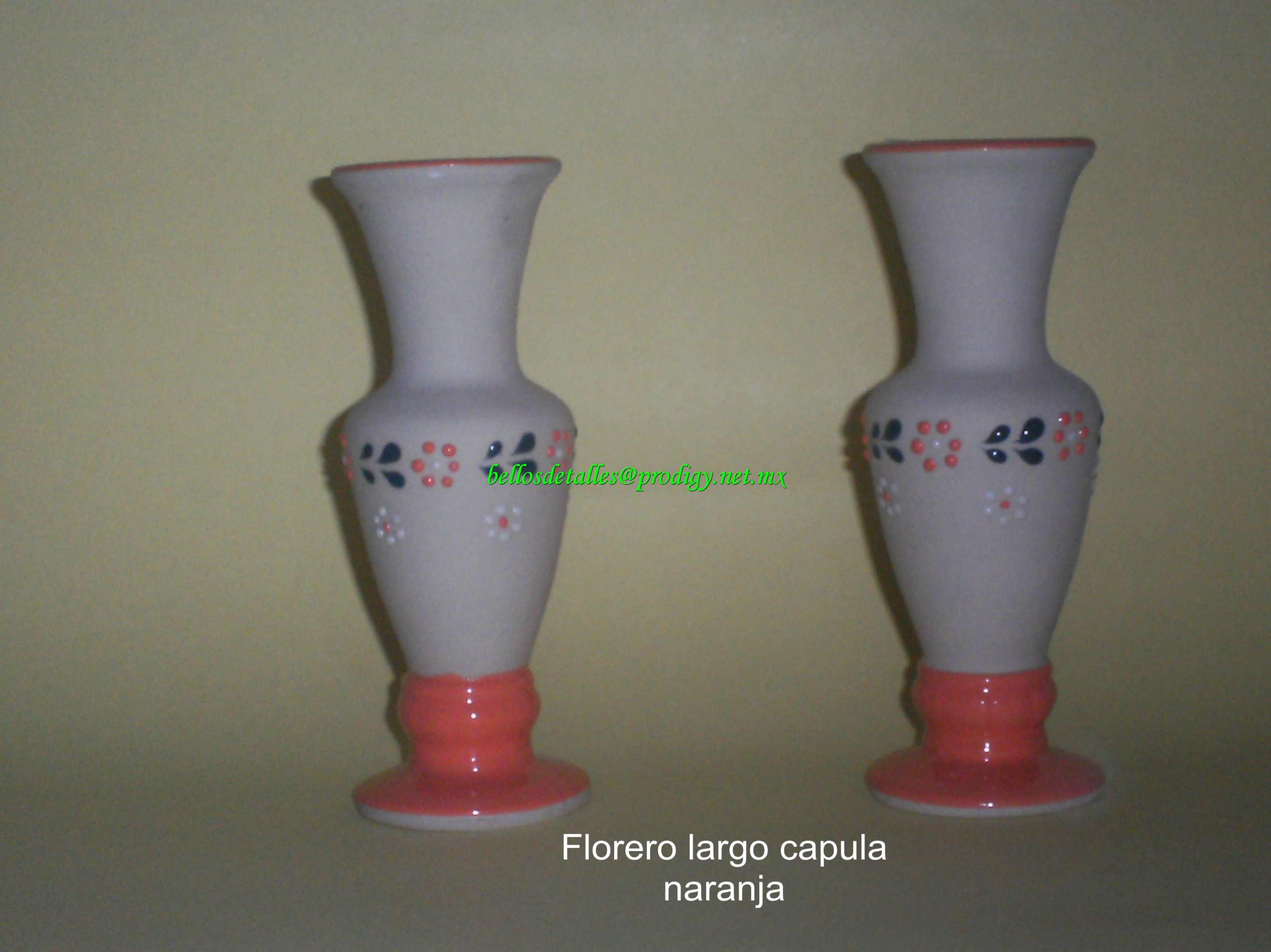 https://0201.nccdn.net/1_2/000/000/125/bd6/Florero-largo-capula-naranja-2848x2134.jpg