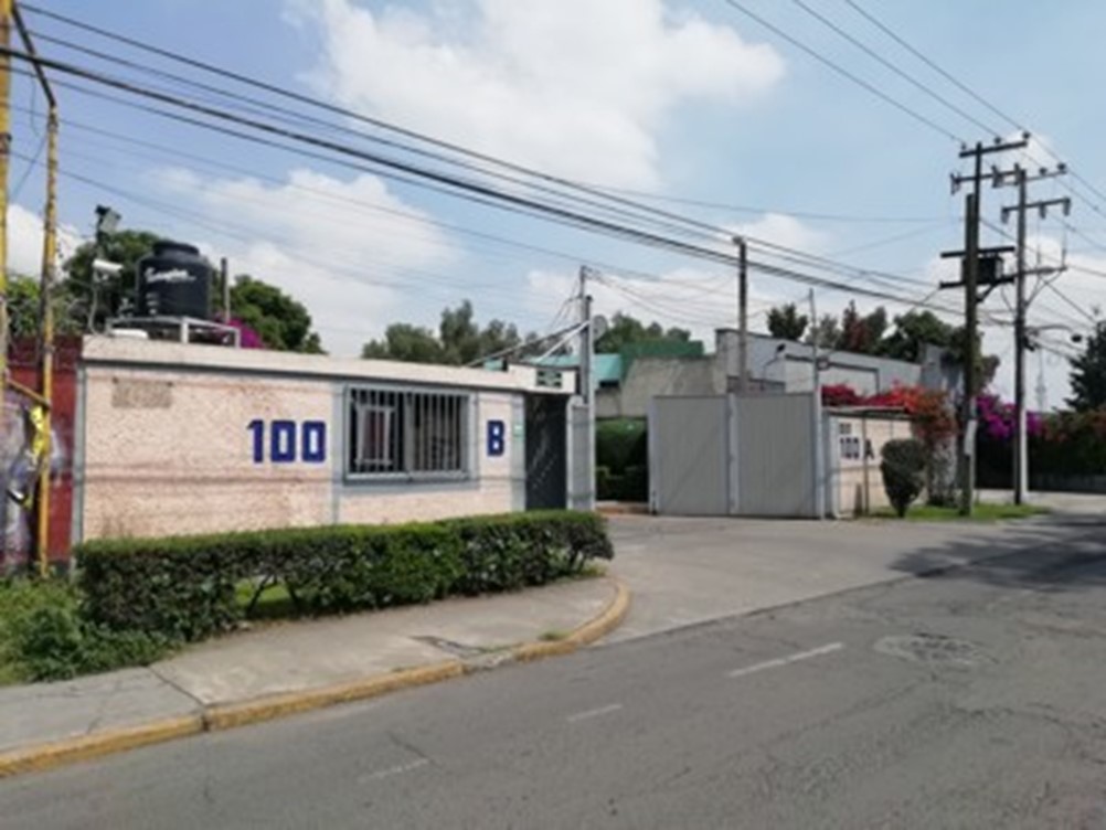 FACHADA DEL CONDOMINIO