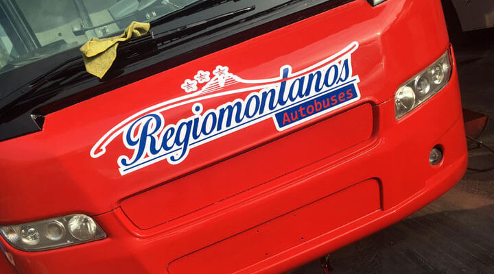 Jei Gráfica Impresos - ROTULACION DE CAMIONES