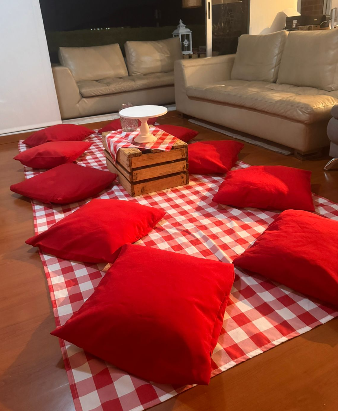 Cojines en tela
44cm x 44cm
Alquiler $ 5.000