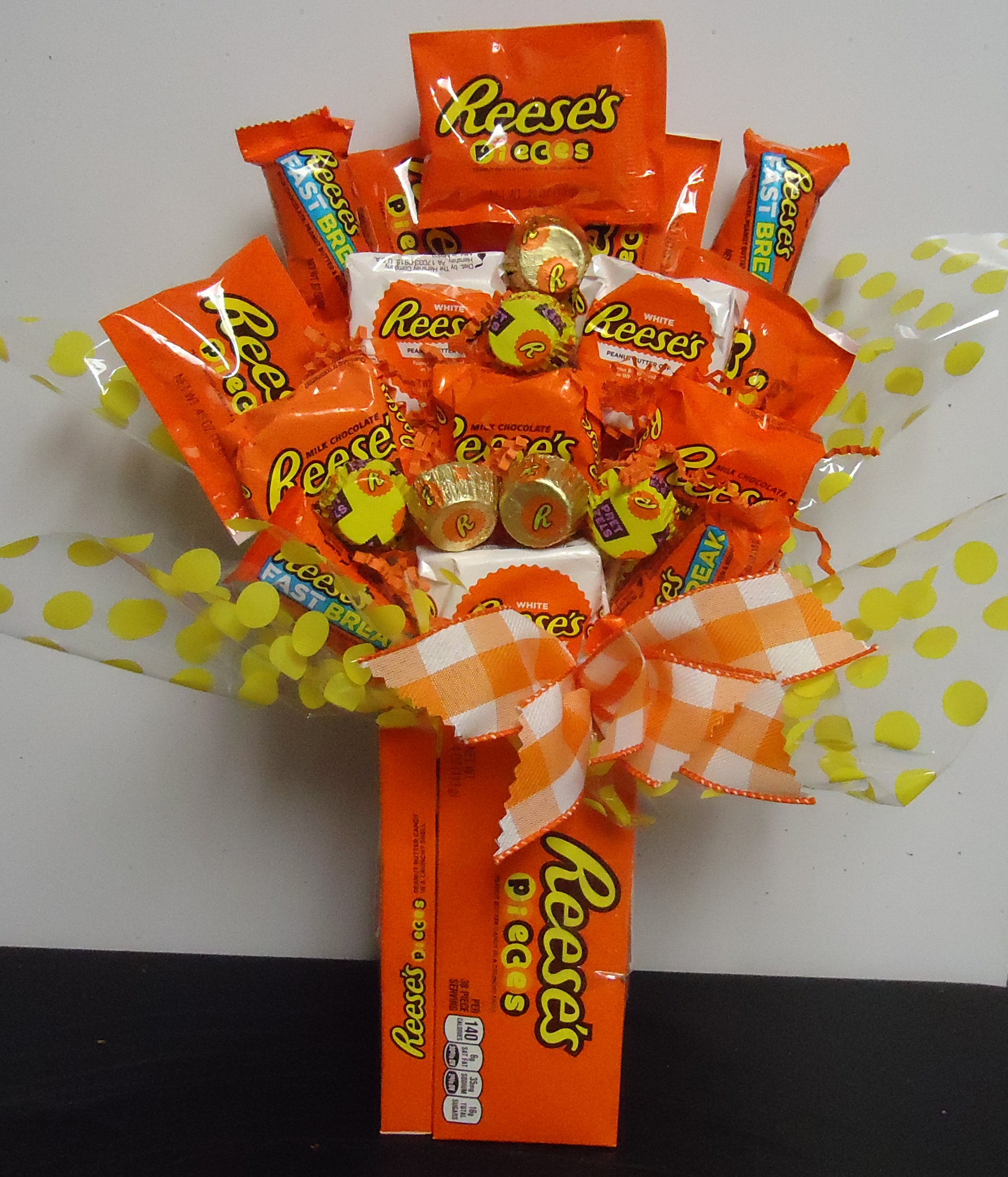 (3) "Recess" Candy Box Bouquet
$35.00
