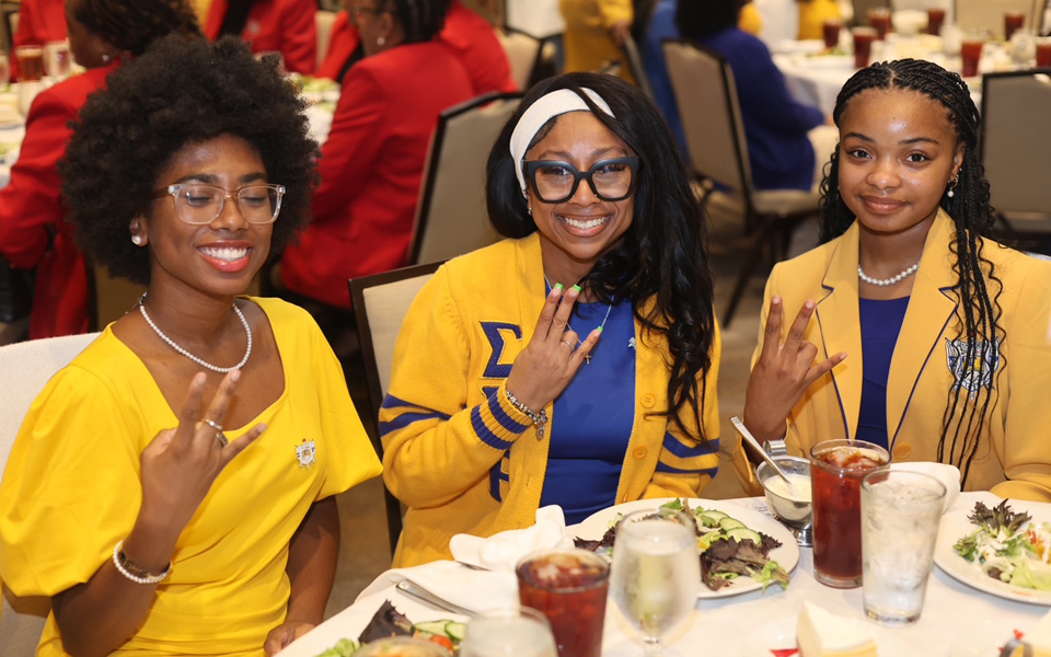 Group photo at a banquet event