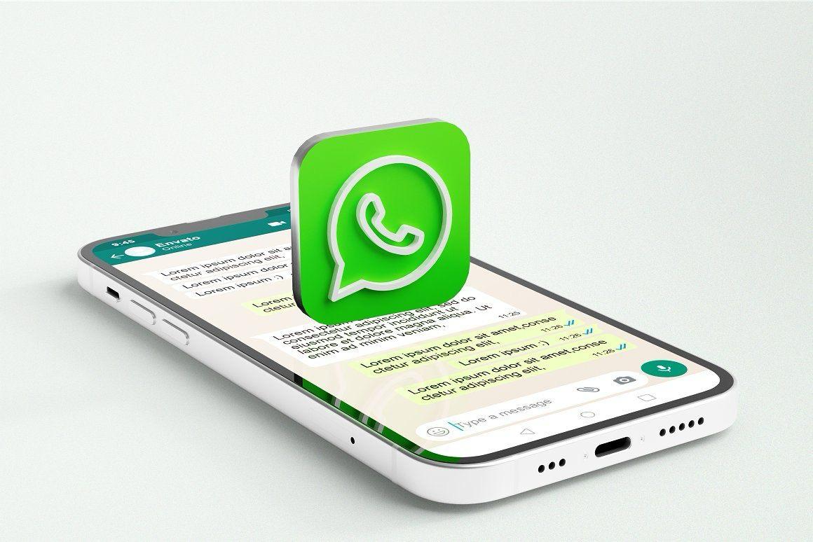 persona sosteniendo un smartphone android Samsung negro