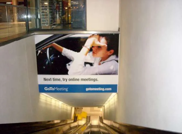 ATLANTA AIRPORT
Pressure Sensitive Vinyl Murals