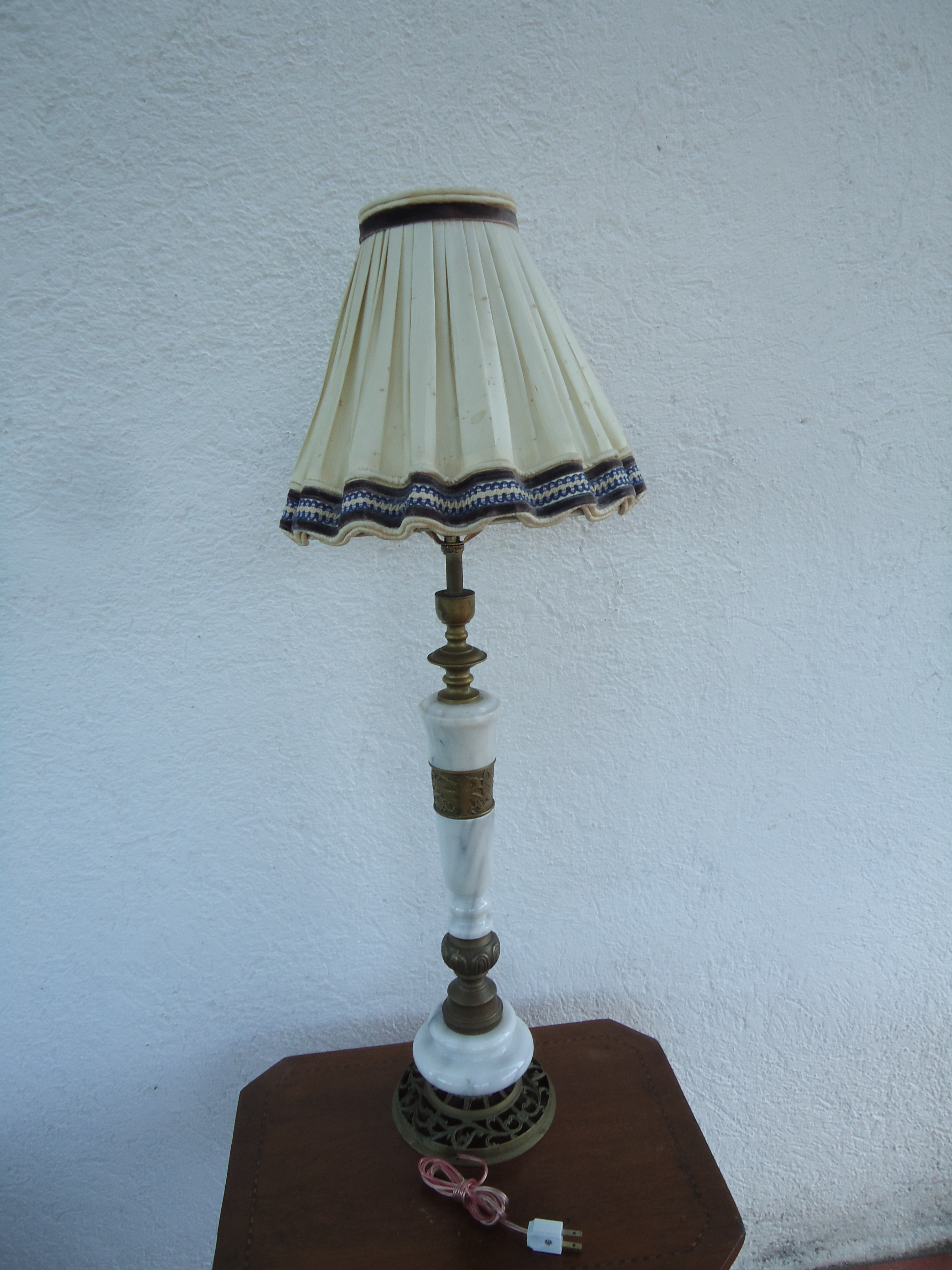 Lámpara
90 cm de altura