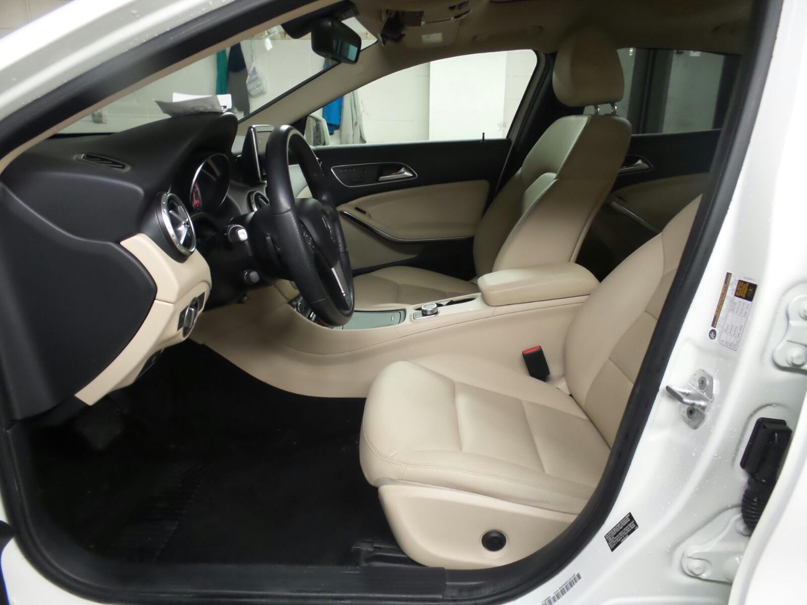 INTERIORFRONT INTERIORFRONT