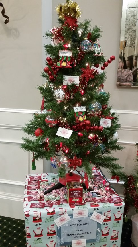 Toys For Tots Tree 2017