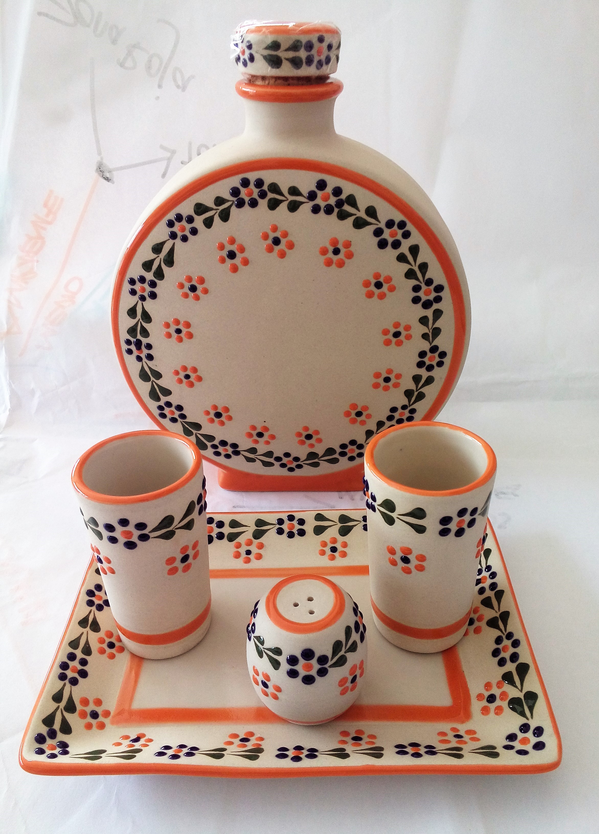 https://0201.nccdn.net/1_2/000/000/12d/246/Jgo.-tequilero-5-pzas.-capula-naranja-y-azul.jpg