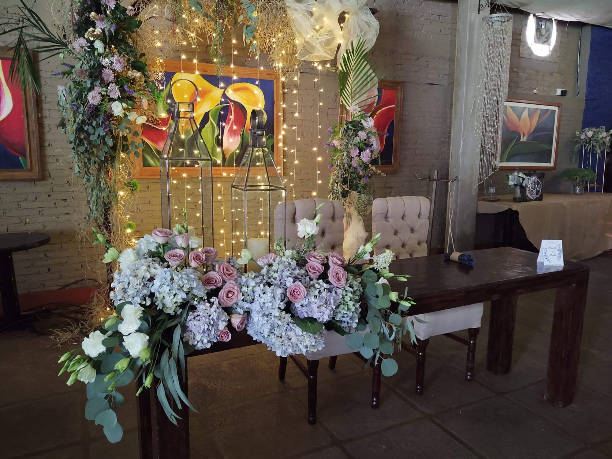 Woman wearing a pink dress and grey boots