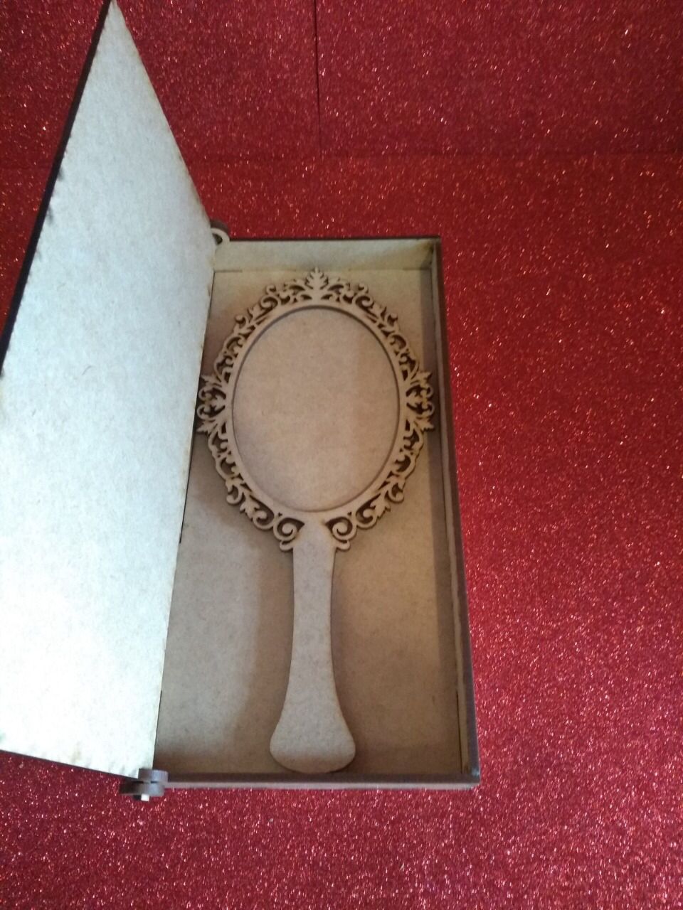 Caja con Espejo
25 x 12 x 06 cm $70.00