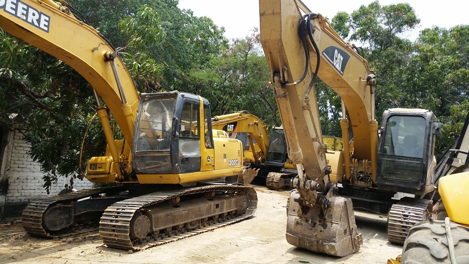 https://0201.nccdn.net/1_2/000/000/12f/4ee/3-excavas.jpeg