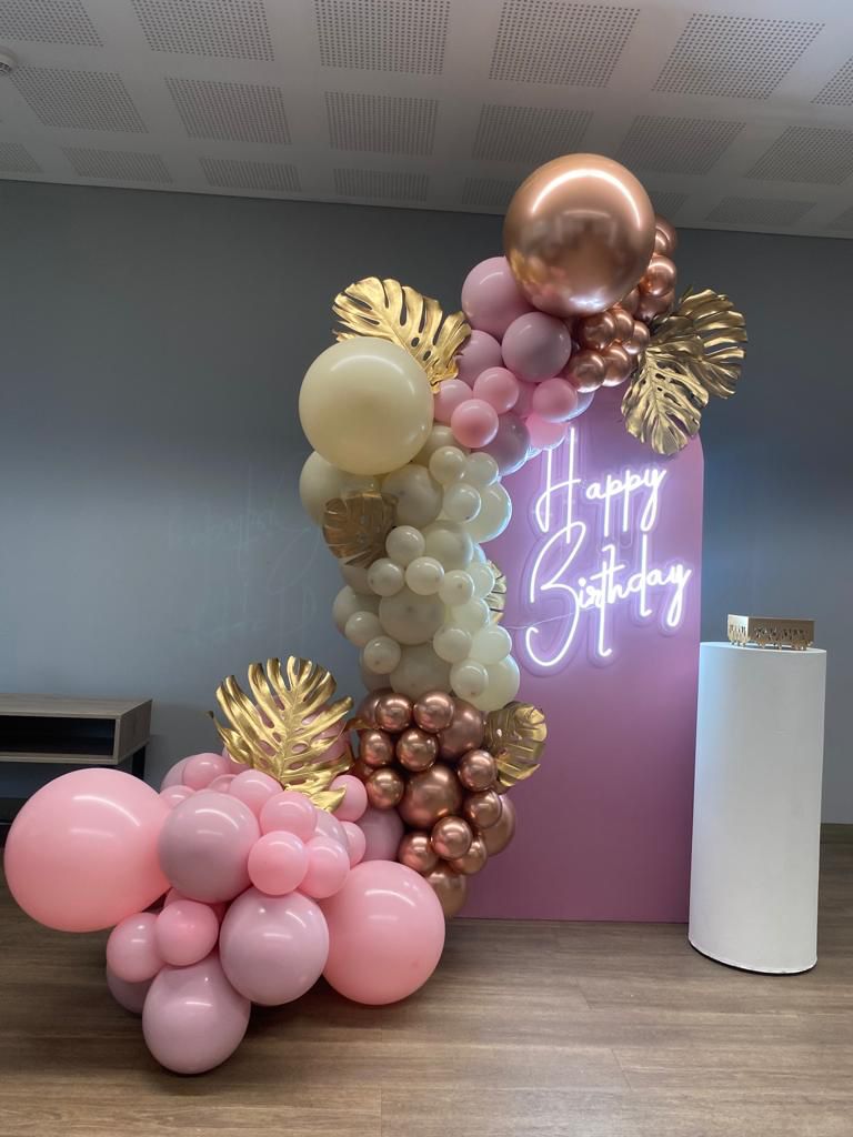 Panel Ovalada
$60.000 en Alquiler
Precio unitario
Manejamos variedad de colores
·220 de altura por 1mts de ancho