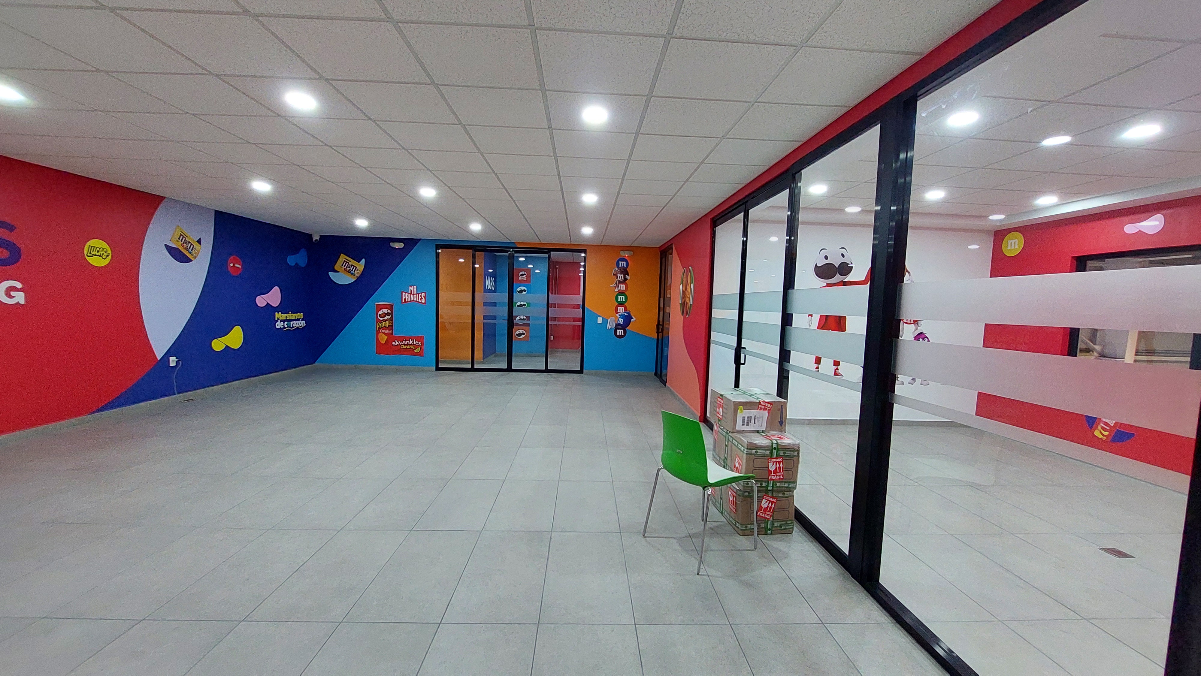 Oficinas con Tablaroca o Durock y Cancelería