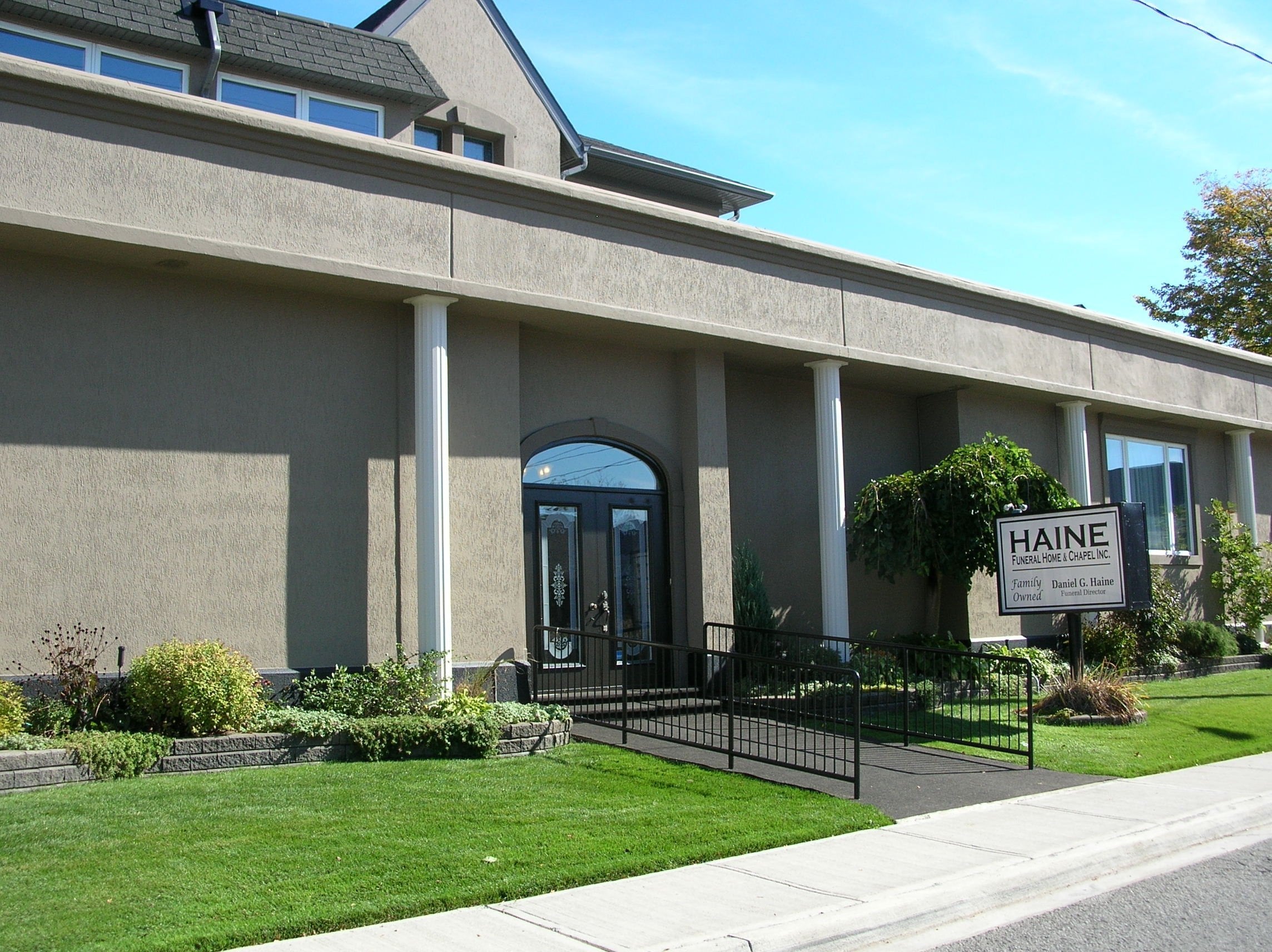 Haine Funeral Home & Chapel