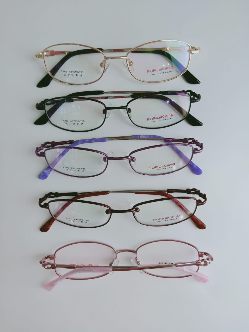 Modelo: 2295
Colores: Vino, Rosa, Morado, Dorado y Negro 