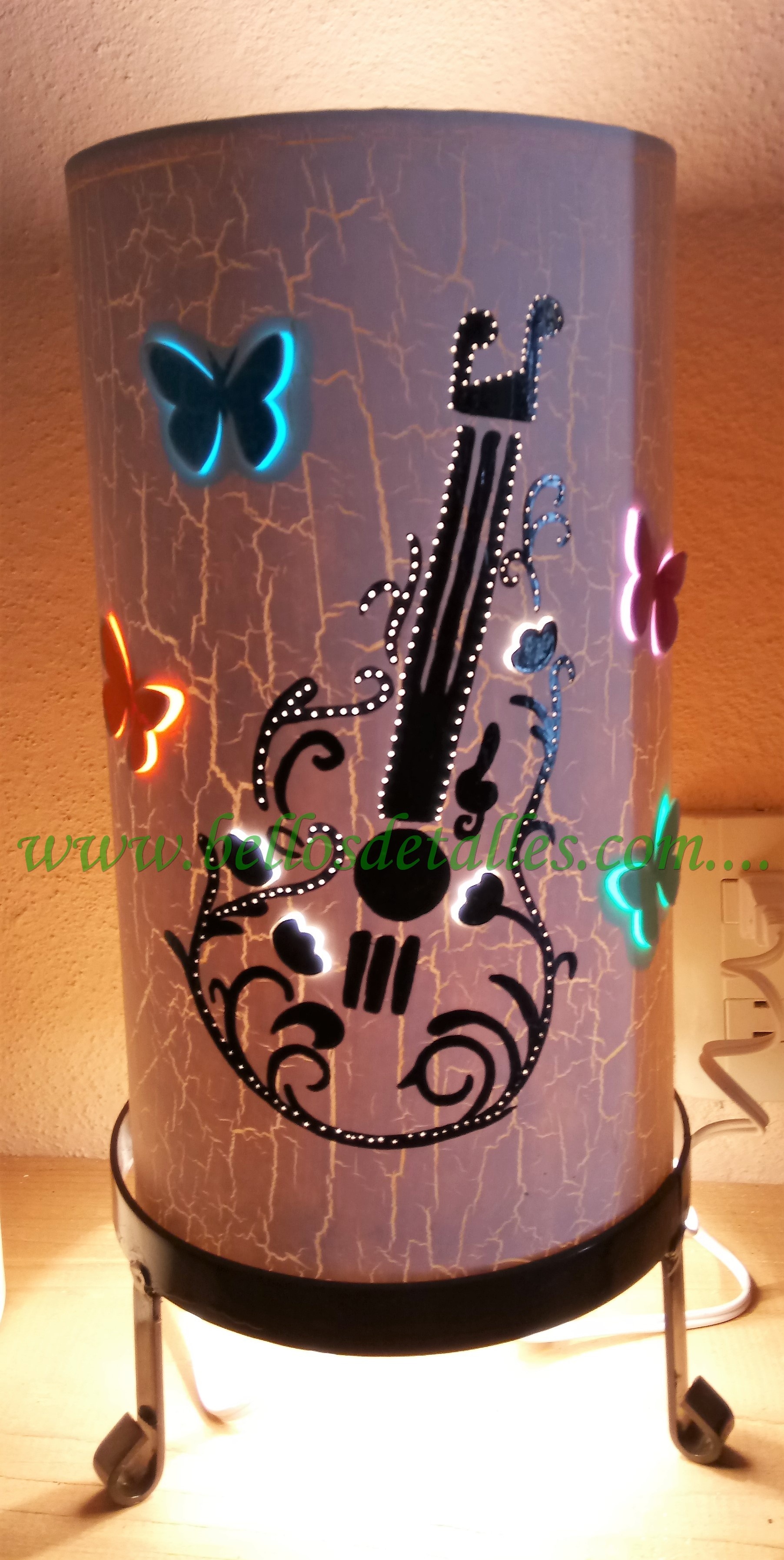 https://0201.nccdn.net/1_2/000/000/130/45e/L--mpara-de-bur---craquelada--guitarra-1804x3587.jpg
