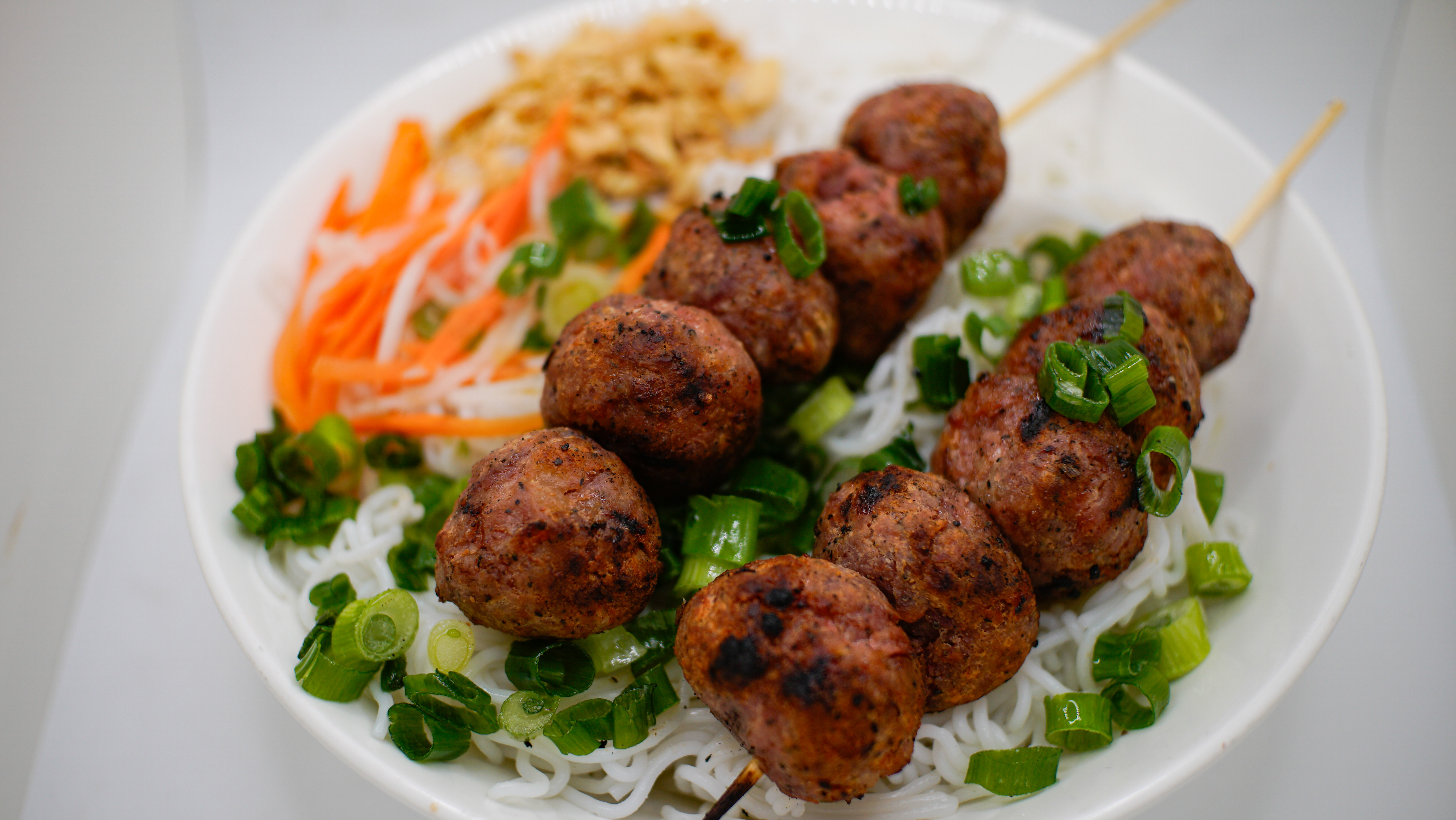 BUN NEM NUONG