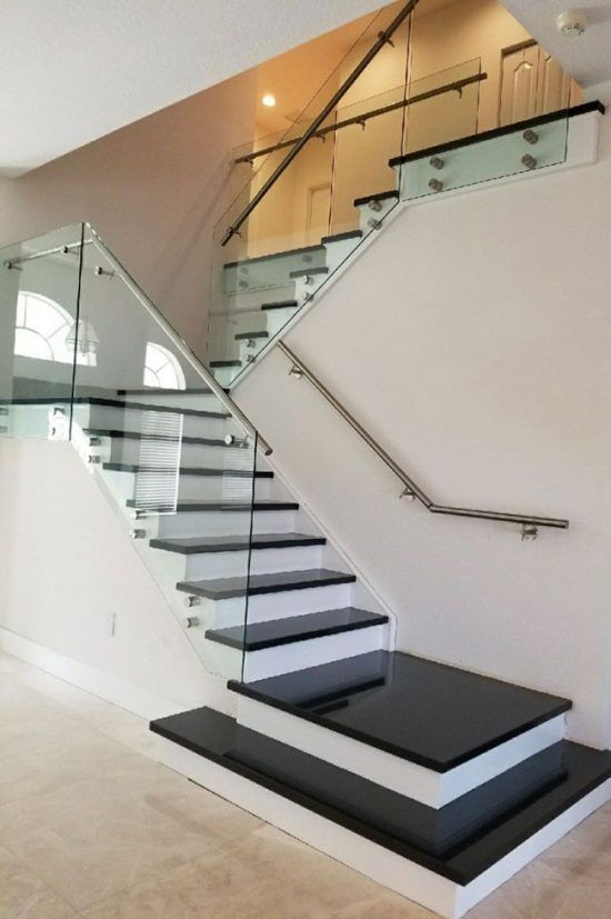 Escalera de vidrio templado