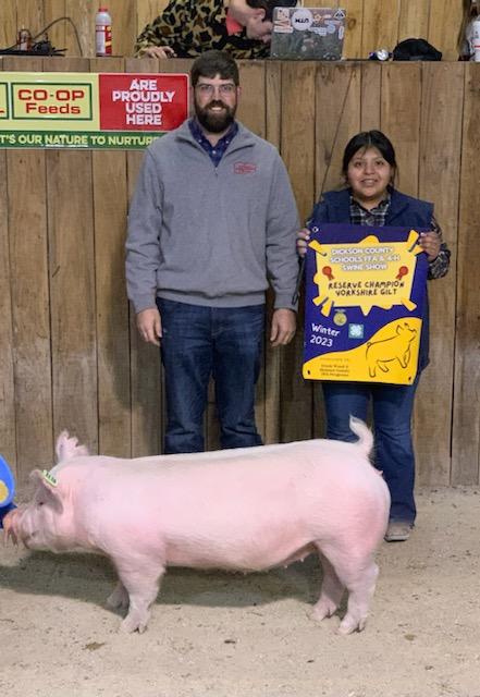 Itzel Deaquino
2023 Dickson County FFA & 4-H
Swine Show
Reserve Champion Yorkshire Gilt