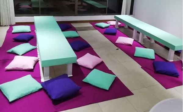 Cojines En Tela
44cm x 44cm
Alquiler $ 5.000
Precio Unitario