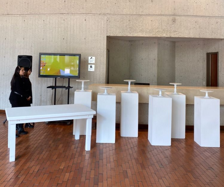 Mesa Estilo Cubo
FORRADO EN TELA DEL COLOR
Alta 1,02 M Altura .41x41cm
$ 50.000
Mesa Rectangular Blanca Mediana Alta Medida
1.60 M x 0.90 M
80cm Alto
$ 65.000