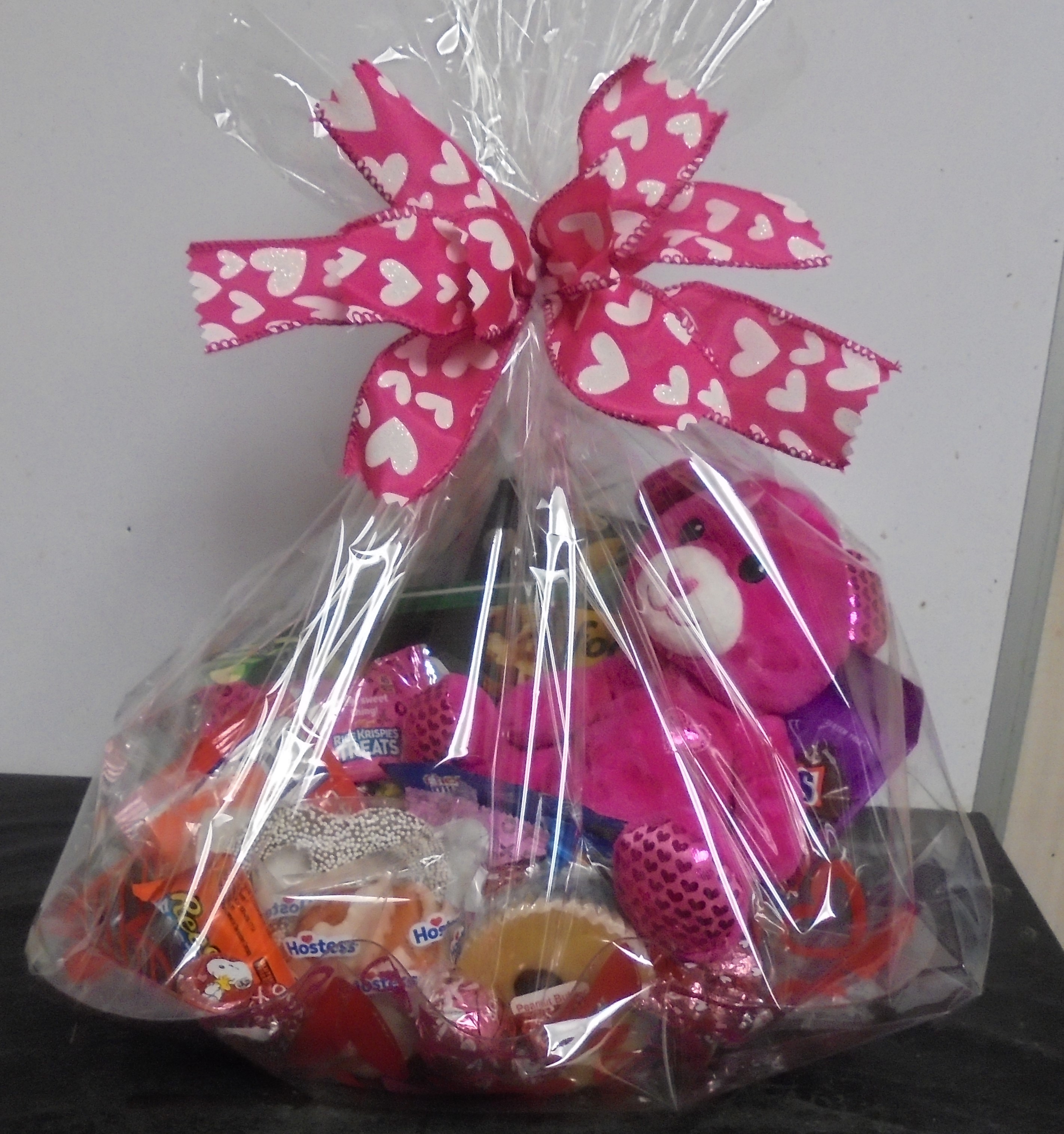 (30) Goodie Basket
W/ Plush Bear
$40.00