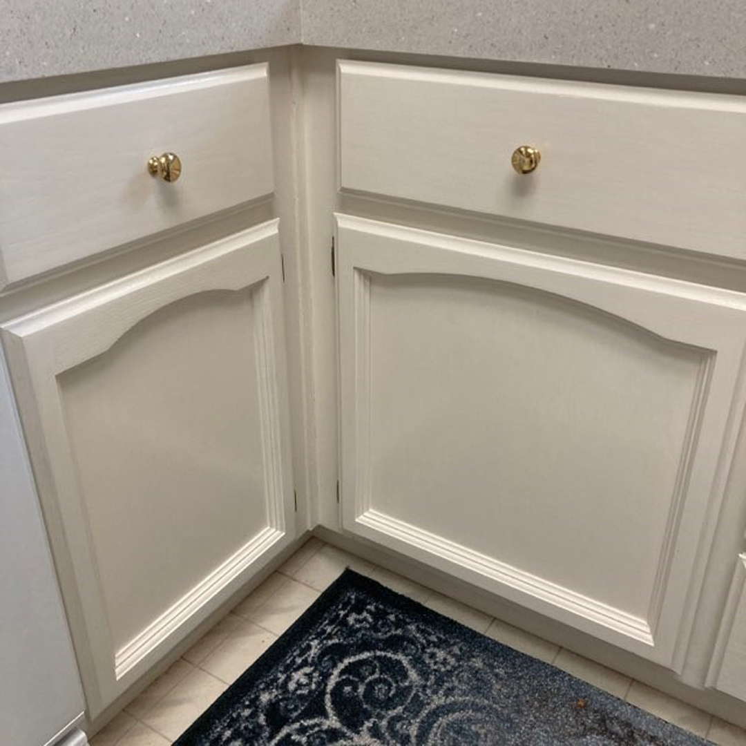 Oak Cabinets to a Beautiful Enamel Finish