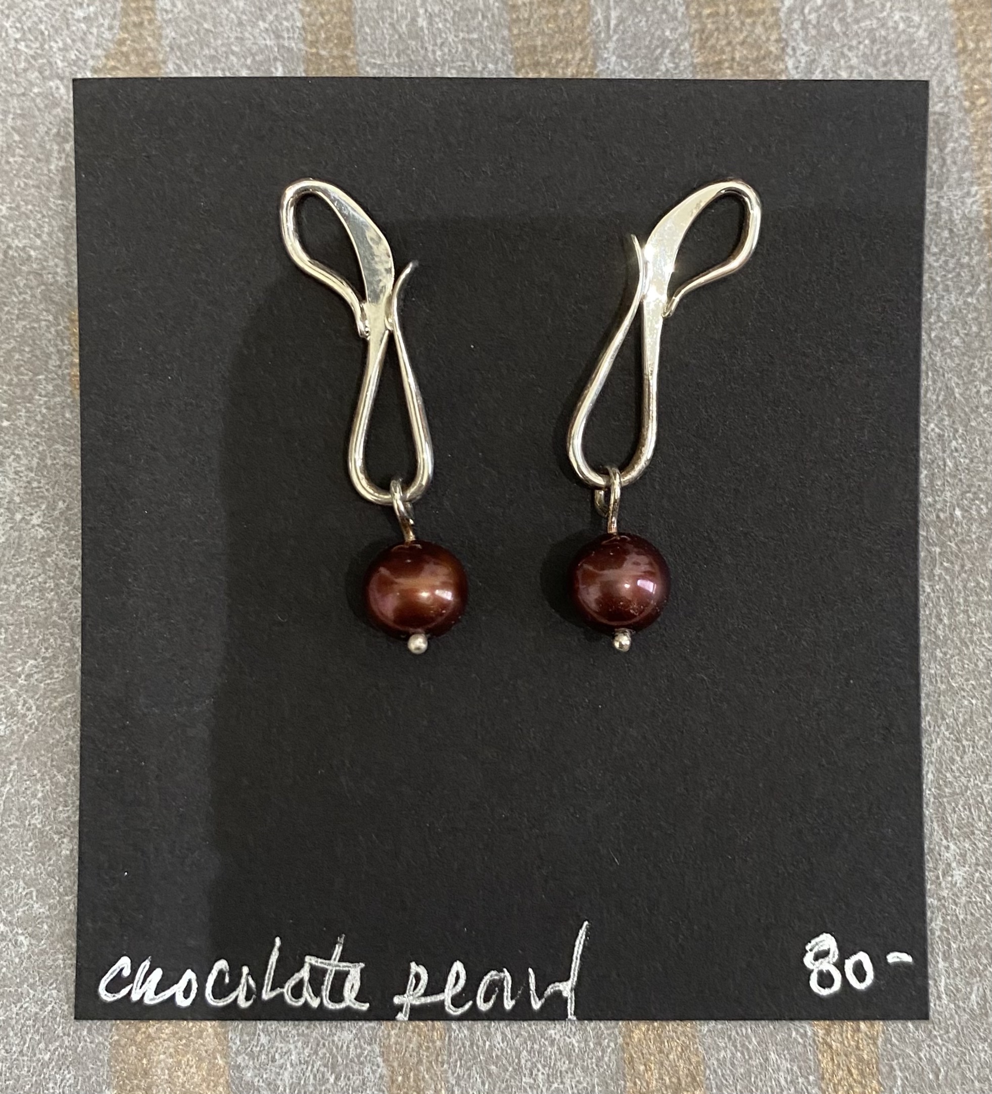 Chocolate Pearl
Sterling
$80.