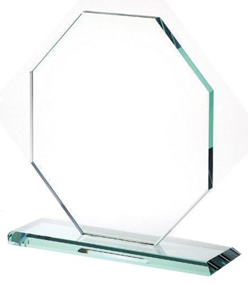 Galardón en cristal ref octagono base en cristal.