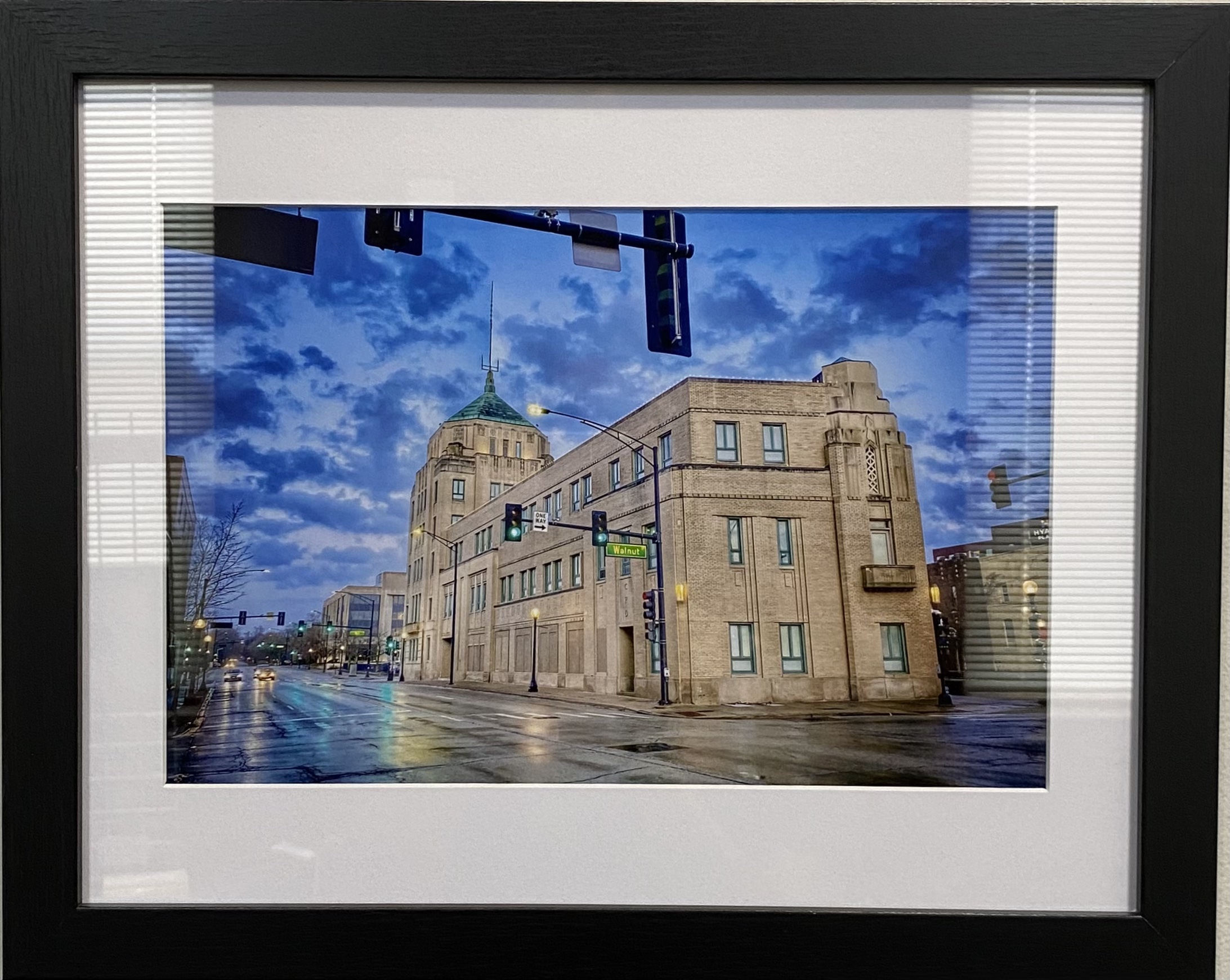 Champaign City Building
Photography
12" X 8"
$95