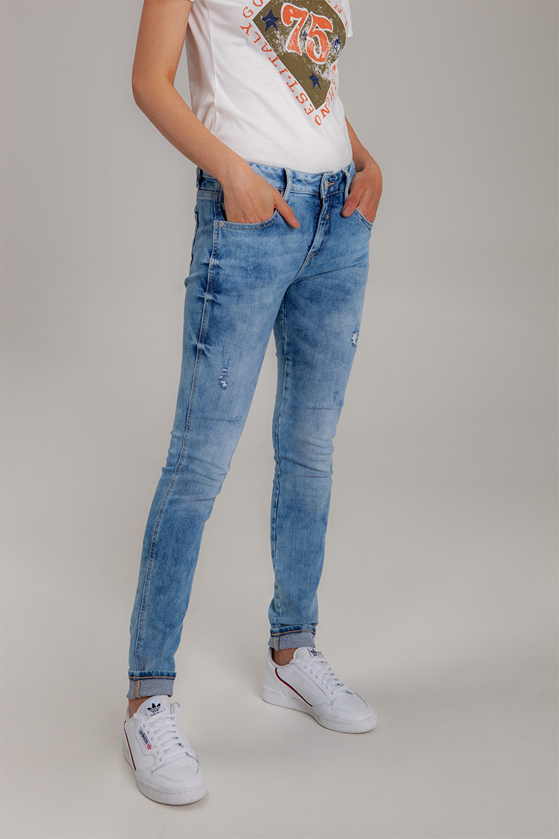 Woman wearing a white dress