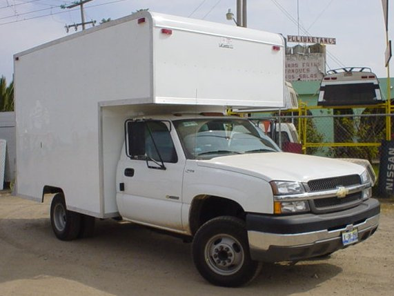 campers volado chasis nissan  