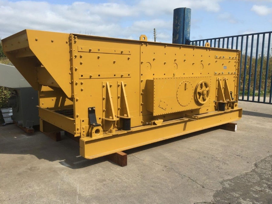 ARVI - CRIBA VIBRATORIA HORIZONTAL 6’ x 20’