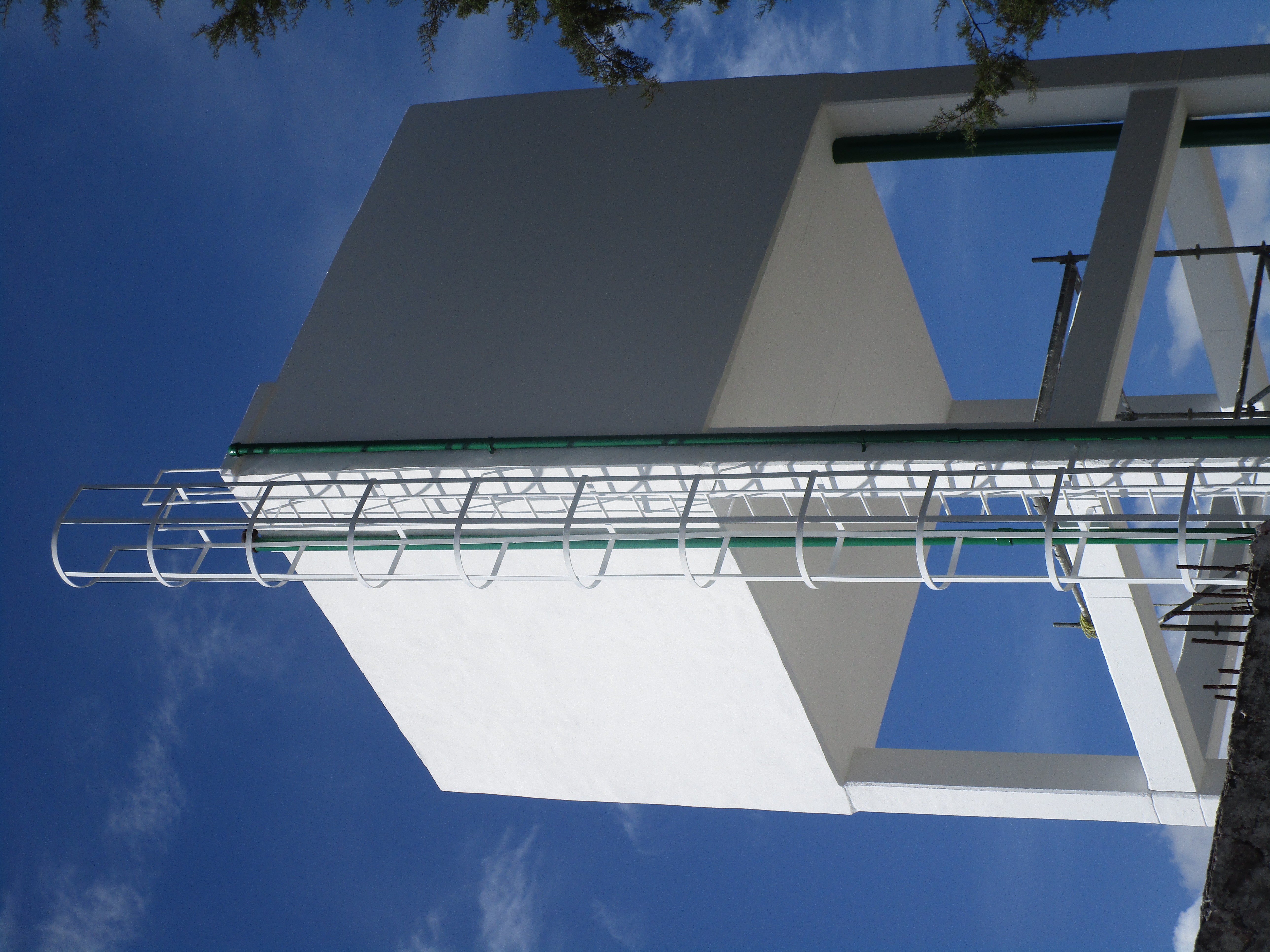 Bedroom with a large double bed