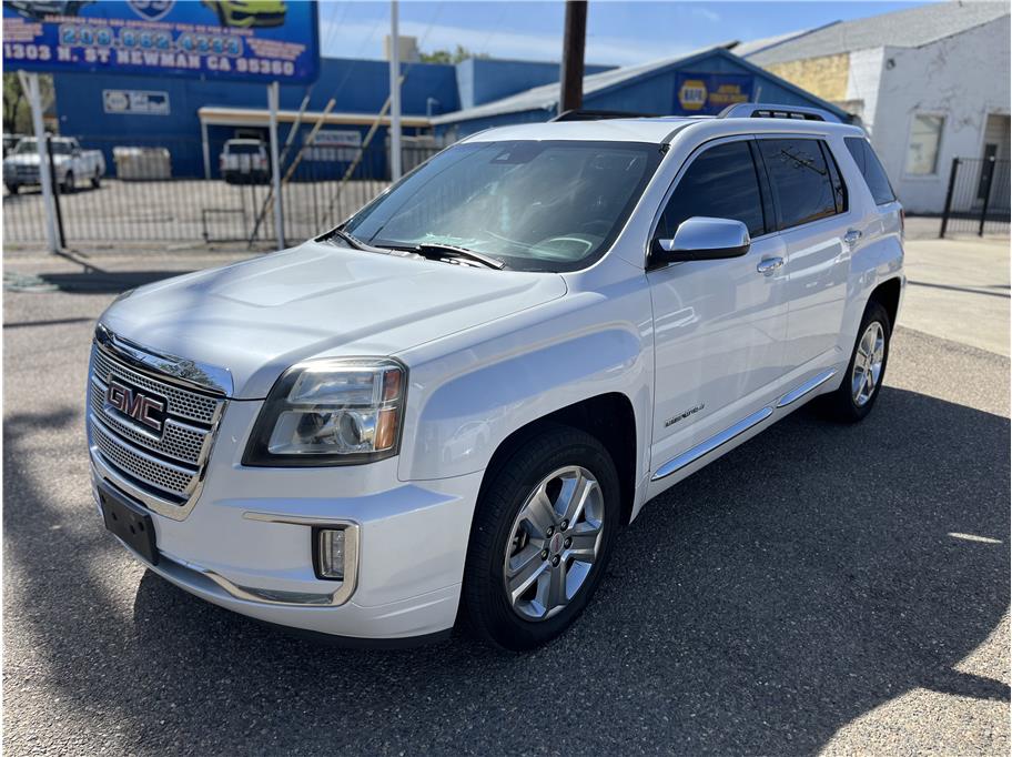 2016 GMC Terrain from 33 Auto Sales (asncars.com)
Miles: 74,828
Drive: FWD
Trans: Automatic, 6-Spd
Engine: 4-Cyl, 2.4 Liter
Exterior: White
Interior: Black
Stock: 1530
VIN: 2GKALREK1G6314952