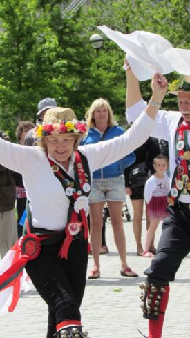 Anne keeping her hankies flying