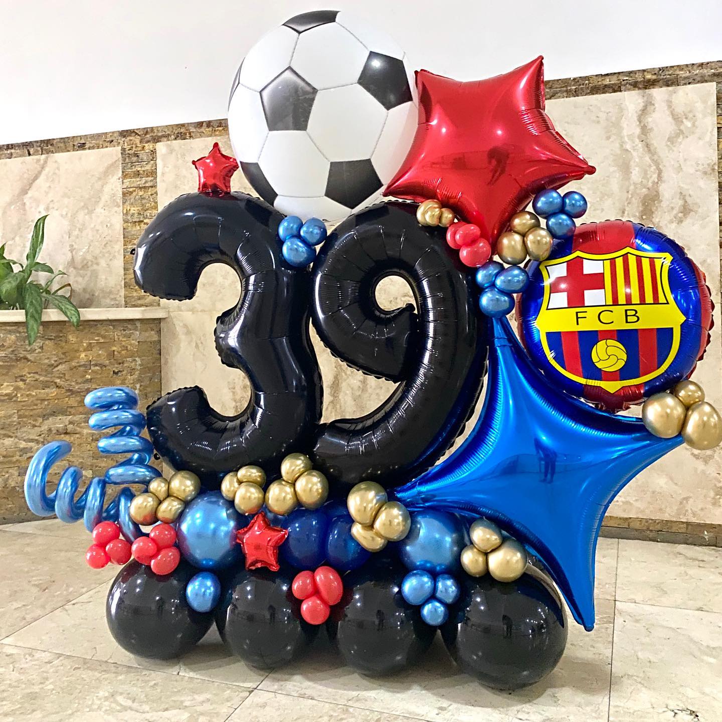 Colombia: 1111 Pesos
Venezuela: 11$
Negociable Según Diseño 
