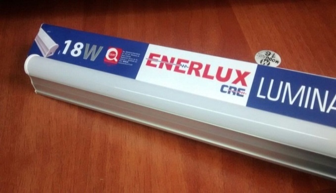 Lámpara LEDT5/18W-120V 120Cm  
Cod 15335/6500K -Cod 15336
Azul - Cod 15337/Verde