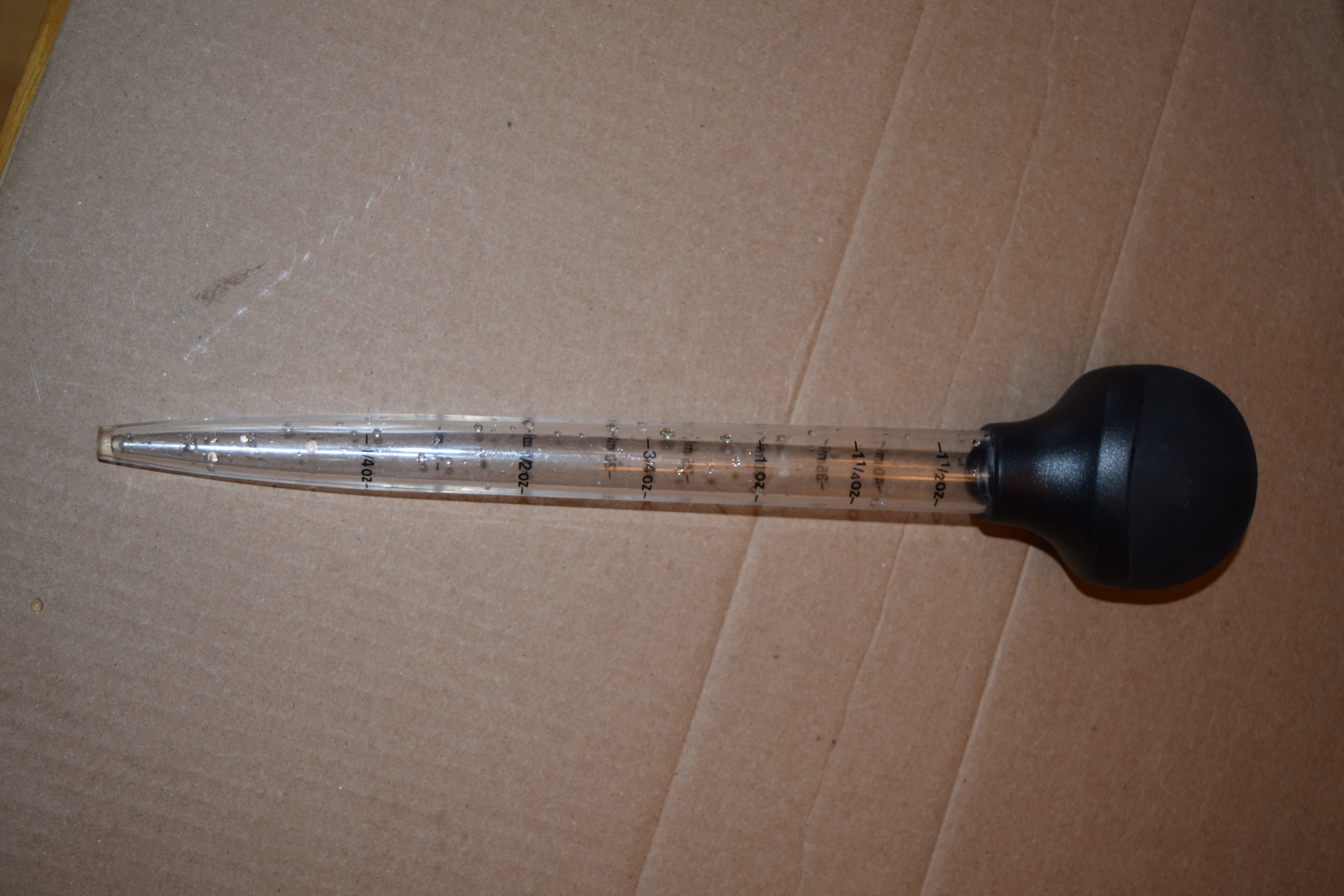 Turkey Baster  1-1/2oz / 40ml (by Oxo)